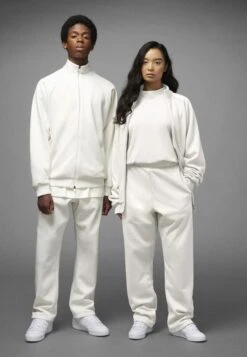 ADIDAS PERFORMANCE BASKETBALL TRACK - Kurtka Sportowa - Cloud White